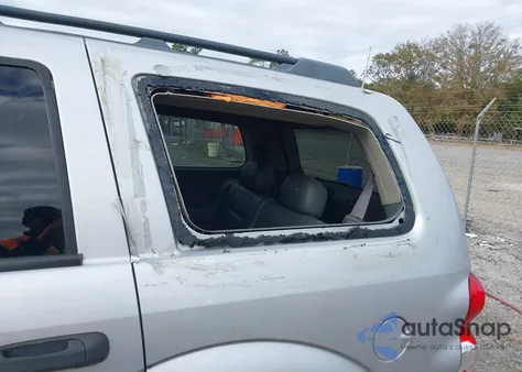 2005 Dodge Durango Slt from USA, damaged, VIN 1D4HB48N25F512435